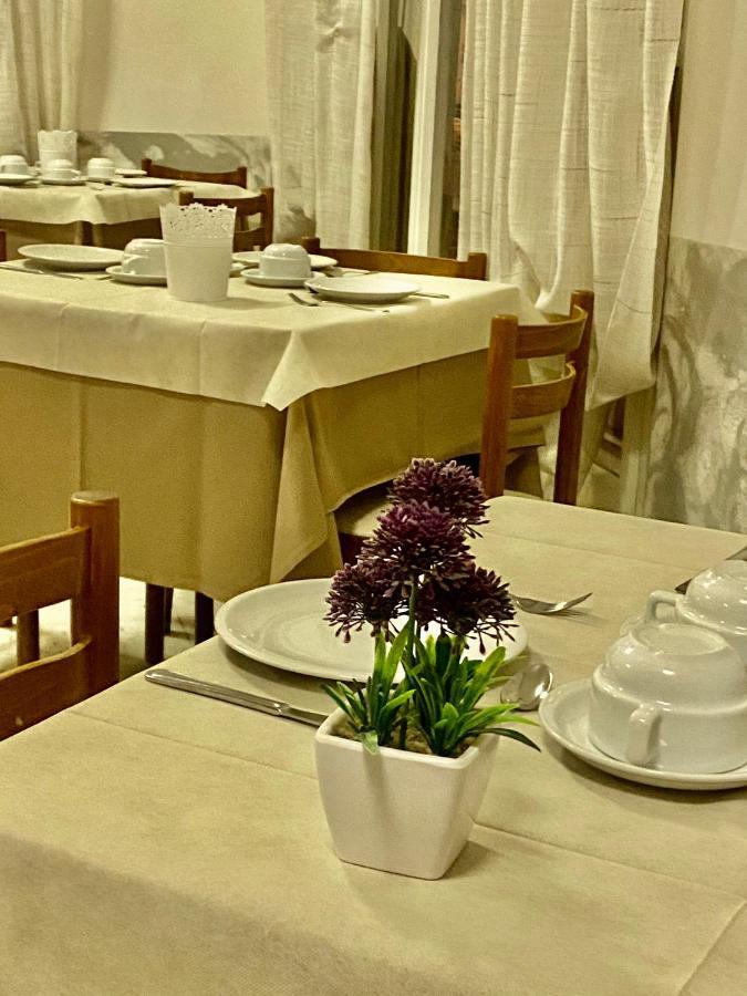 Villa Derna Римини Экстерьер фото